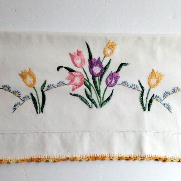 Vintage White Pillow Case with Hand Embroidered Tulips and Crocheted Edging - Picture 6 of 6